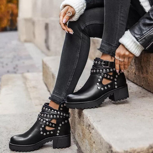 Laura - Stylische Damenlederboots mit echten Perlen