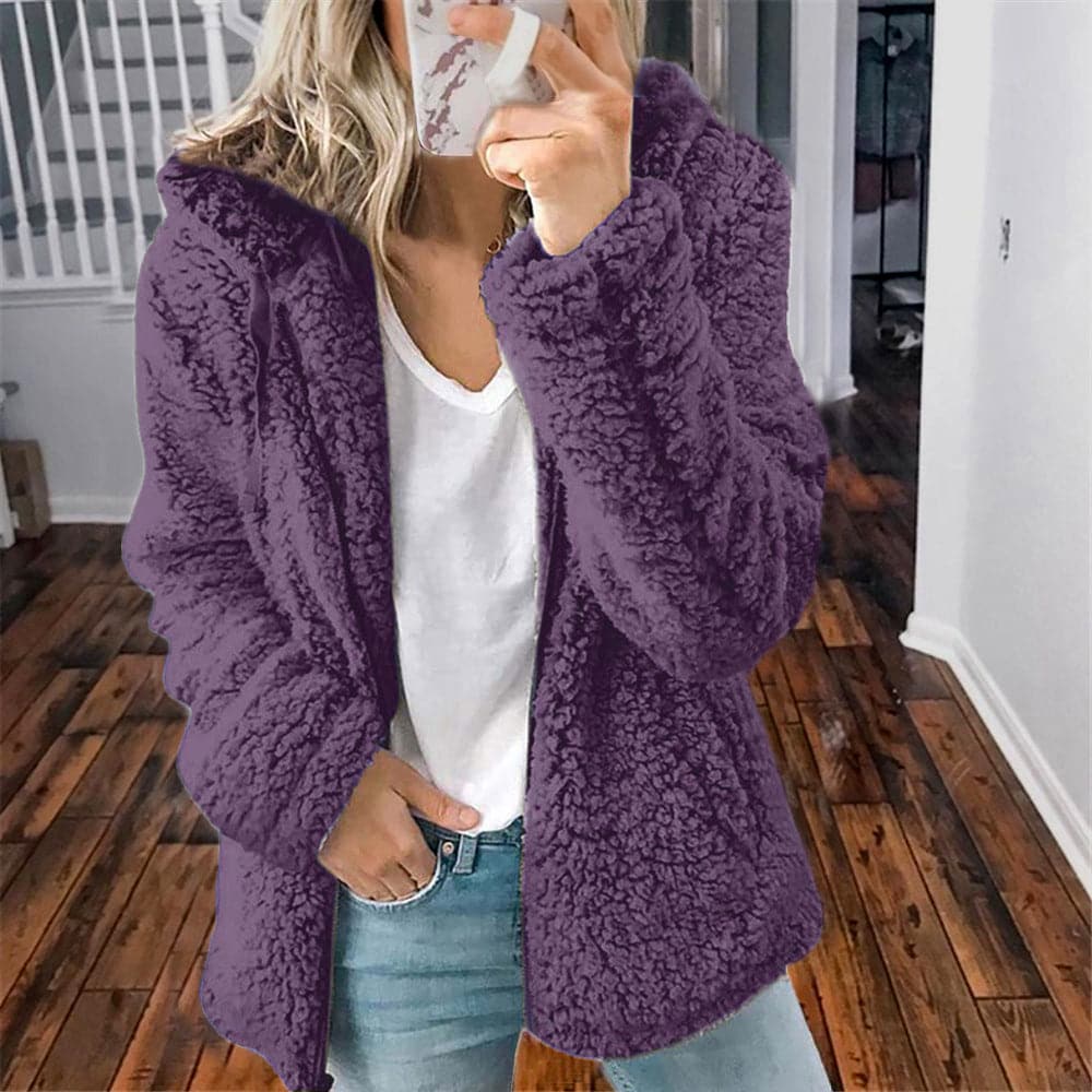 Julia - Flauschige Damenjacke