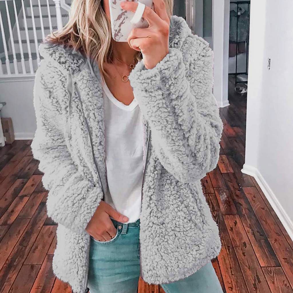Julia - Flauschige Damenjacke