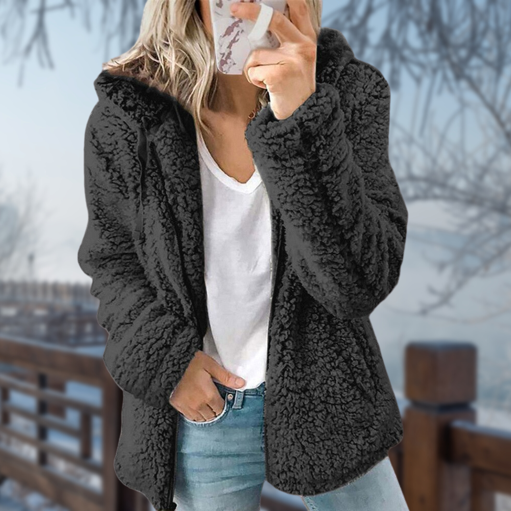 LEA - Stylischer und eleganter Wollmantel